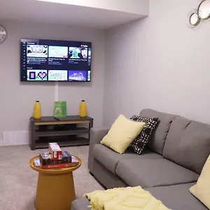 https://deluxe-2-bedroom-suite-with_netflix-cable-prime.edmonton-hotels.net